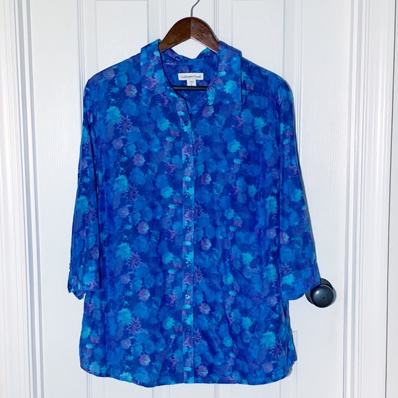 Coldwater Creek Tops - Watercolor Blue Long Sleeve Button Down Sz XL / 16